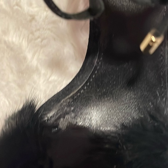 Michael Kors Rabbit Fur Heels - SIZE: 6 - Picture 5 of 7
